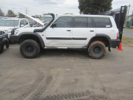 Nissan Patrol Y61/GU Petrol Diesel 1998-2014 Haynes Service Repair